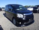 Toyota Noah ZRR70W