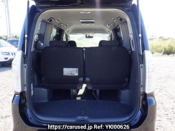 Used 2009 AT toyota noah ZRR70W Image[8]