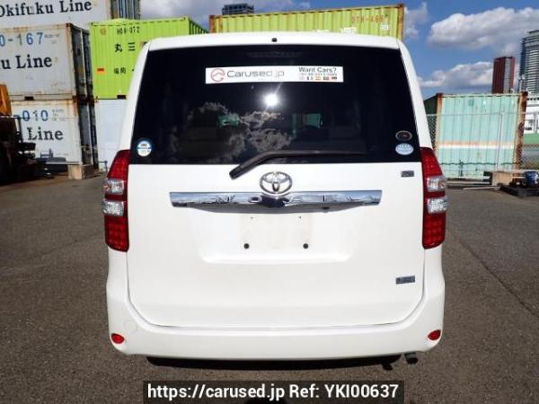 Used 2010 AT toyota noah ZRR70G Image[5]