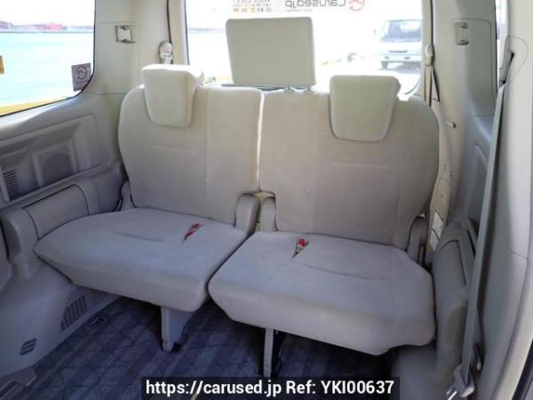 Used 2010 AT toyota noah ZRR70G Image[17]