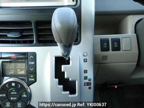 Used 2010 AT toyota noah ZRR70G Image[23]