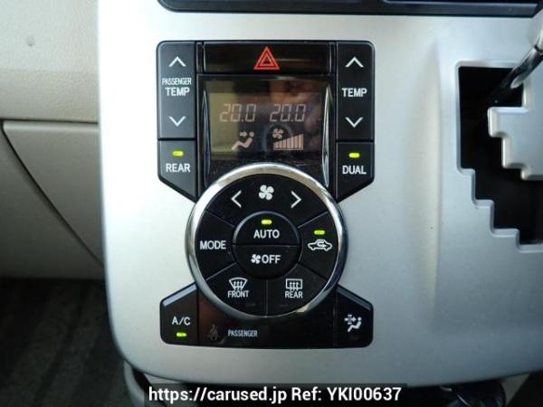 Used 2010 AT toyota noah ZRR70G Image[24]
