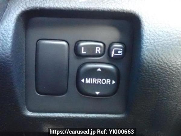 Used 2005 AT toyota harrier ACU30W Image[25]
