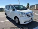 Toyota Noah ZRR70G