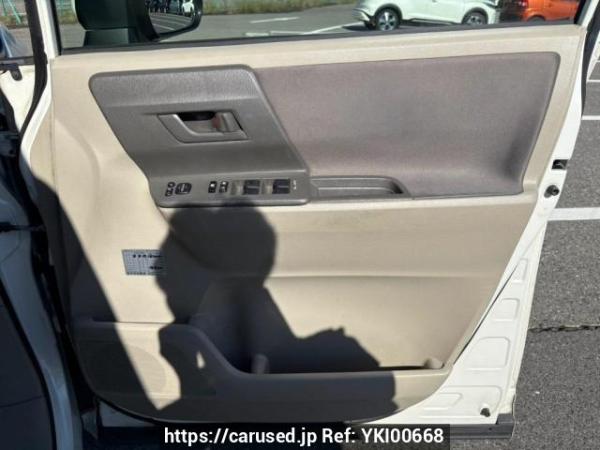 Used 2009 AT toyota noah ZRR70G Image[17]