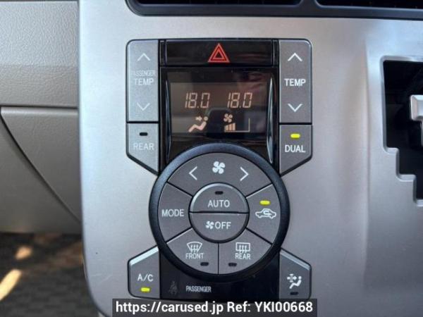 Used 2009 AT toyota noah ZRR70G Image[27]