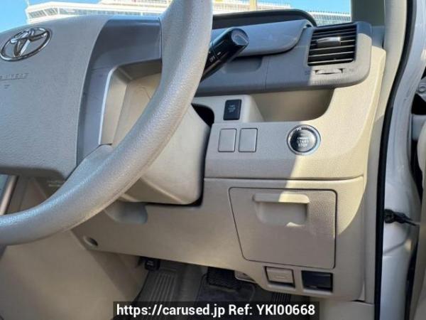 Used 2009 AT toyota noah ZRR70G Image[29]