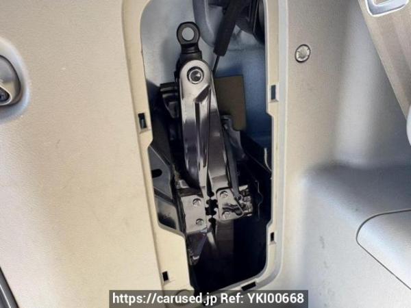Used 2009 AT toyota noah ZRR70G Image[47]
