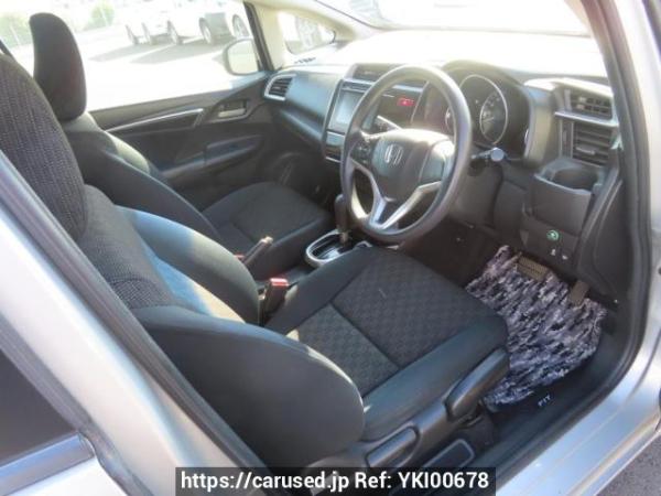 Used 2013 AT honda fit GK3 Image[14]