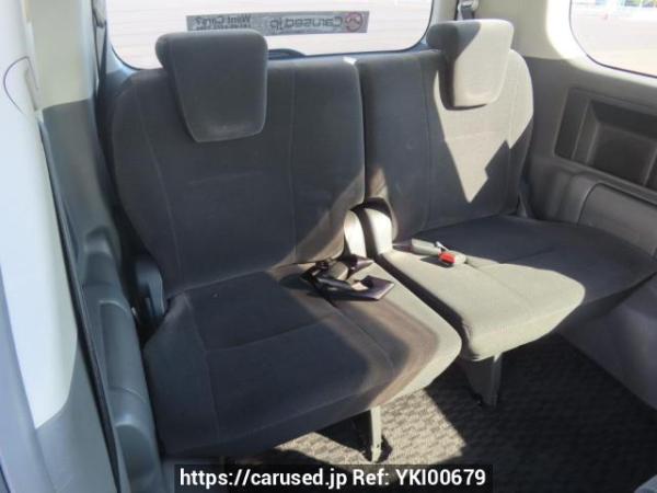 Used 2007 AT toyota noah ZRR70G Image[22]