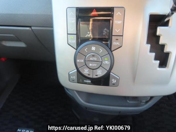 Used 2007 AT toyota noah ZRR70G Image[29]