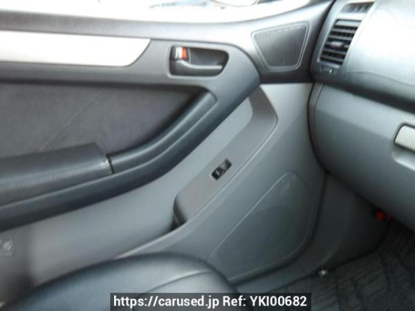 Used 2006 AT toyota hilux-surf TRN210W Image[28]