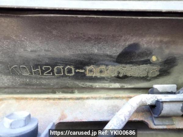 Used 2004 AT toyota regiusace-van KDH200V Image[10]