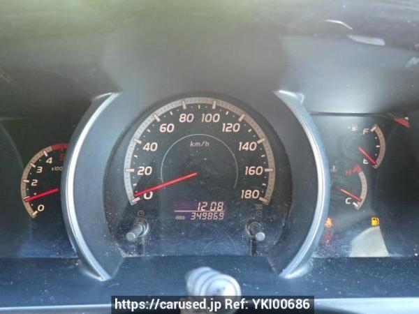 Used 2004 AT toyota regiusace-van KDH200V Image[23]