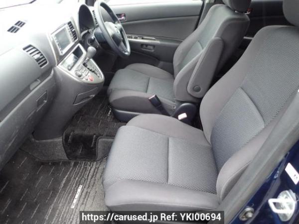 Used 2004 AT toyota wish ZNE10G Image[14]
