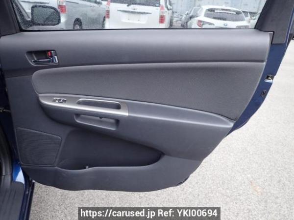 Used 2004 AT toyota wish ZNE10G Image[19]