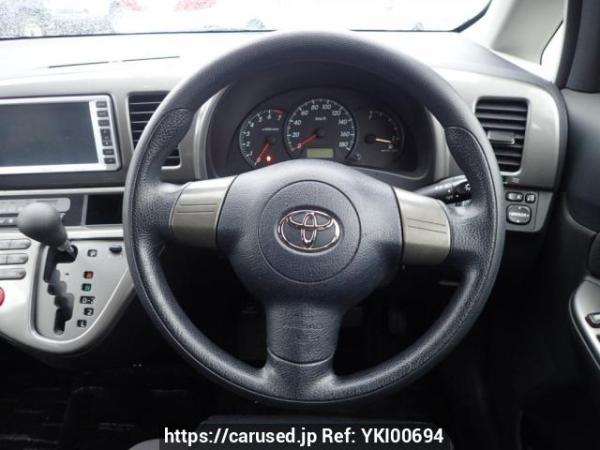 Used 2004 AT toyota wish ZNE10G Image[25]