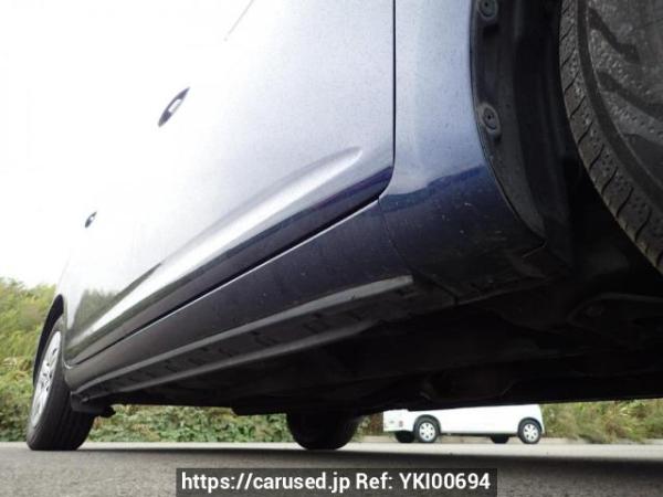 Used 2004 AT toyota wish ZNE10G Image[39]