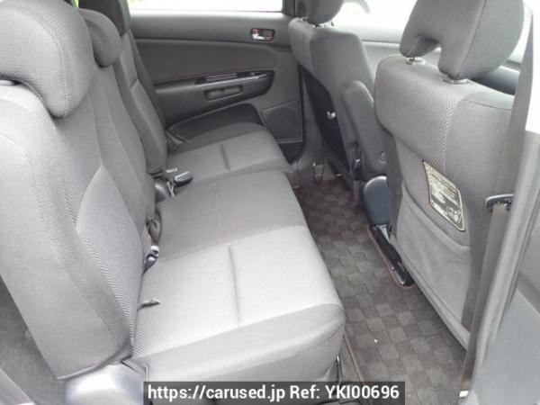 Used 2004 AT toyota wish ZNE10G Image[15]