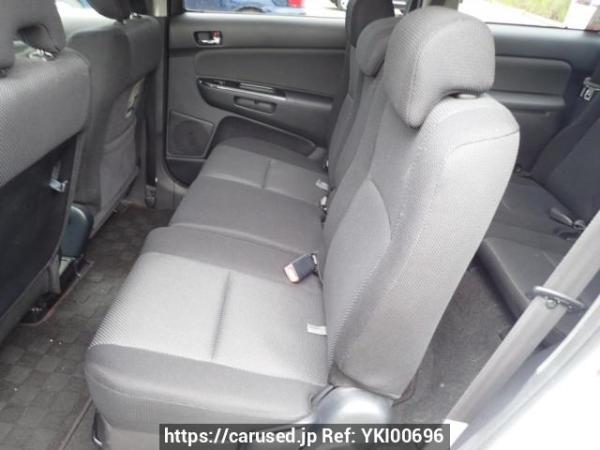 Used 2004 AT toyota wish ZNE10G Image[16]