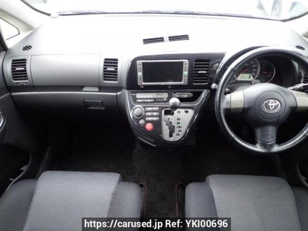 Used 2004 AT toyota wish ZNE10G Image[22]