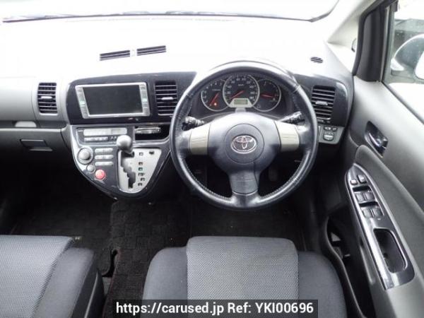 Used 2004 AT toyota wish ZNE10G Image[24]