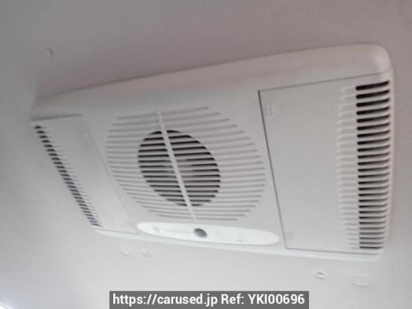 Used 2004 AT toyota wish ZNE10G Image[32]