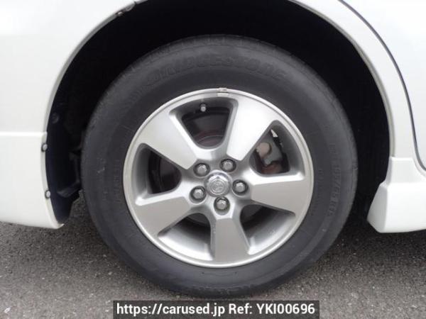 Used 2004 AT toyota wish ZNE10G Image[36]