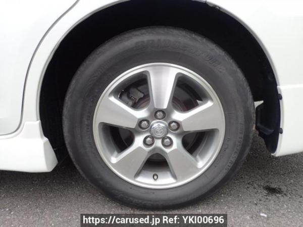 Used 2004 AT toyota wish ZNE10G Image[37]