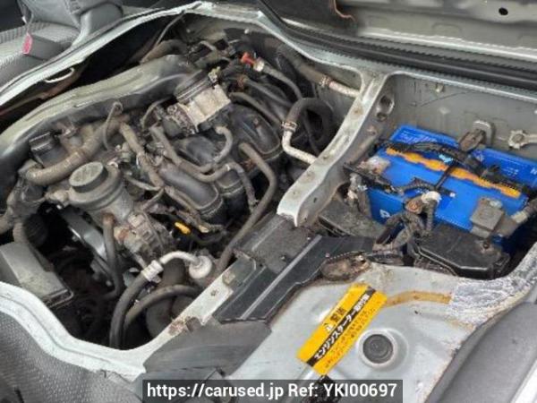 Used 2005 AT toyota hiace-wagon TRH214W Image[9]