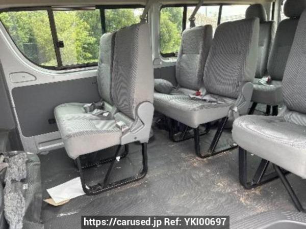 Used 2005 AT toyota hiace-wagon TRH214W Image[13]