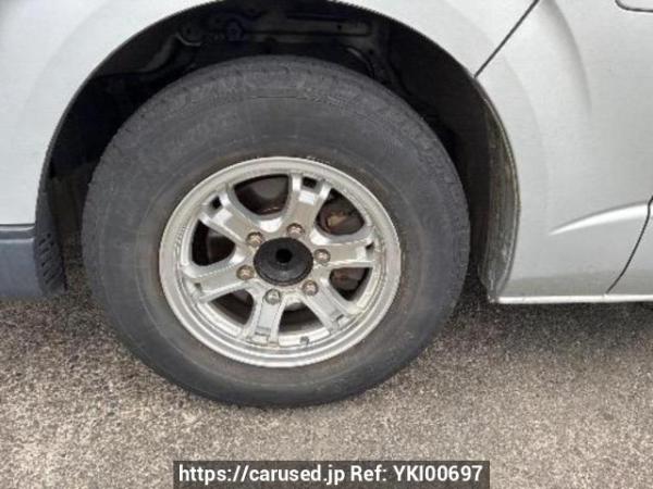 Used 2005 AT toyota hiace-wagon TRH214W Image[28]