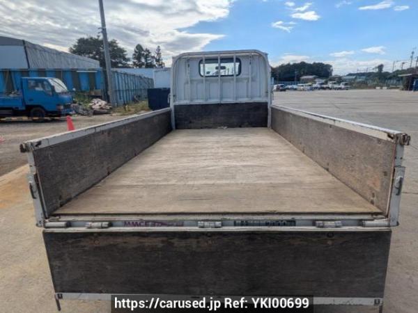 Used 1992 MT mitsubishi canter FE305B Image[8]