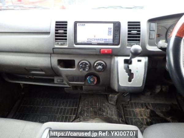 Used 2017 AT toyota regiusace-van KDH201V Image[19]