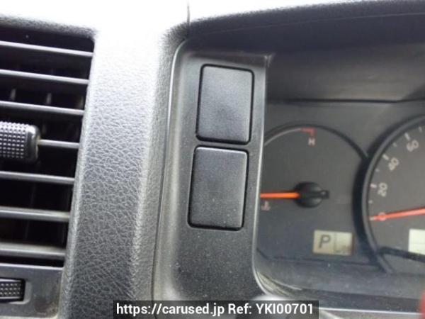Used 2017 AT toyota regiusace-van KDH201V Image[26]