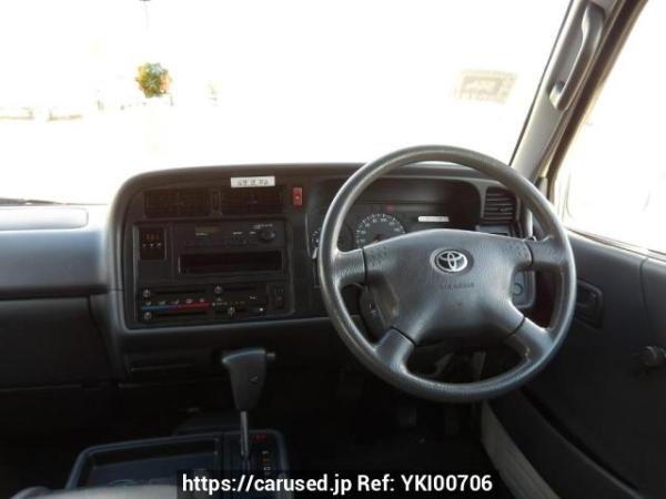 Used 2000 AT toyota hiace-wagon RZH111G Image[21]