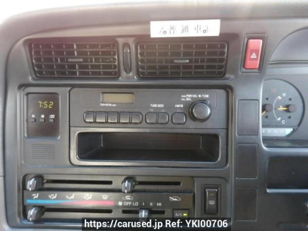 Used 2000 AT toyota hiace-wagon RZH111G Image[23]