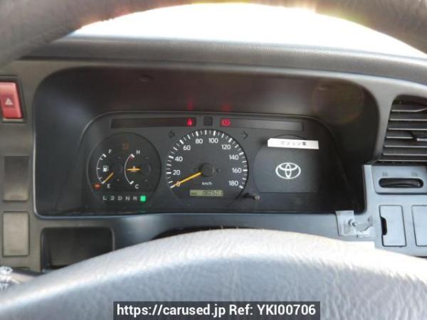 Used 2000 AT toyota hiace-wagon RZH111G Image[26]