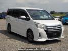 Toyota Noah ZRR80W