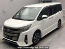 Toyota Noah ZRR80W