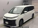 Toyota Voxy ZWR90W