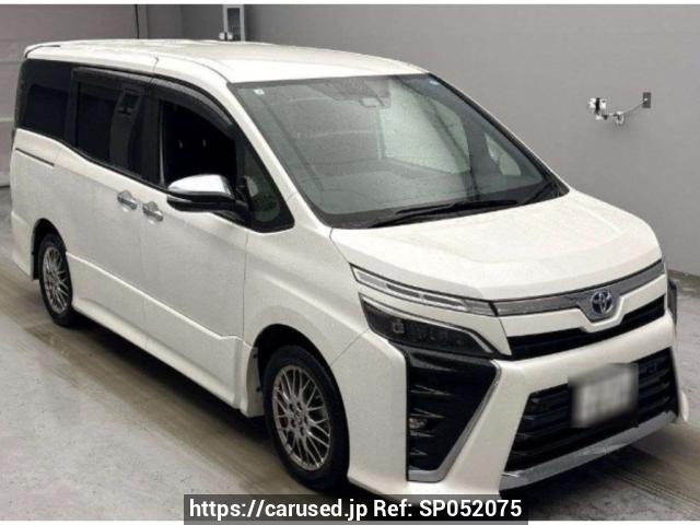 うっしーページ Buy Used 2021 Toyota Voxy ZWR80W (SP052075) - Carused.jp