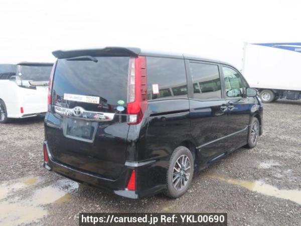 Used 2014 AT toyota noah ZRR80W Image[6]