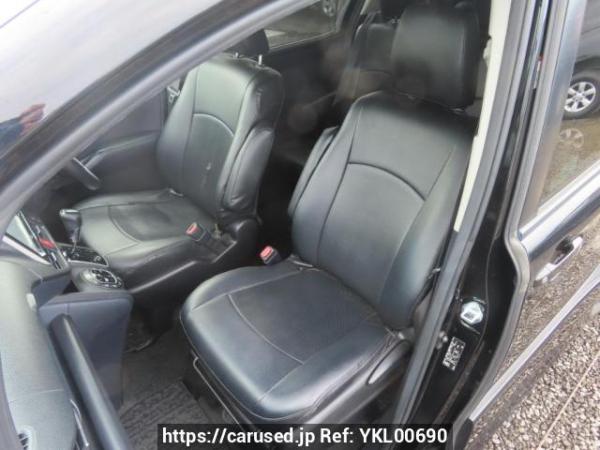 Used 2014 AT toyota noah ZRR80W Image[15]