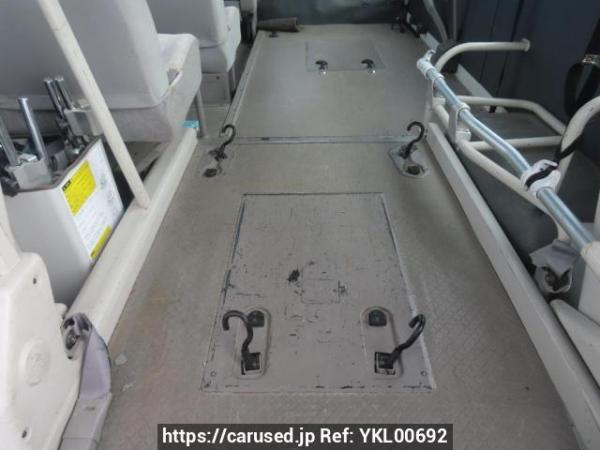 Used 2004 AT toyota hiace-commuter TRH124B Image[24]