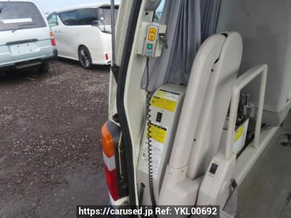 Used 2004 AT toyota hiace-commuter TRH124B Image[25]