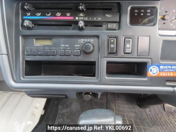 Used 2004 AT toyota hiace-commuter TRH124B Image[27]