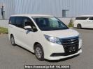 Toyota Noah ZRR80G