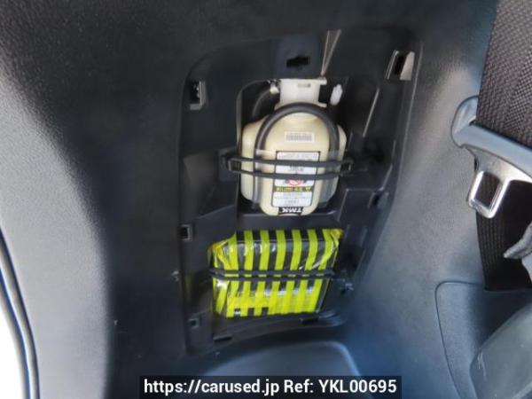 Used 2015 AT toyota noah ZRR80G Image[41]