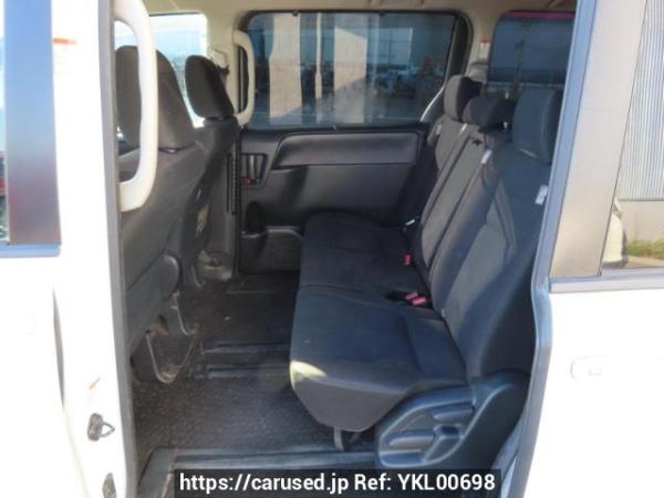 Used 2015 AT toyota noah ZRR80G Image[14]